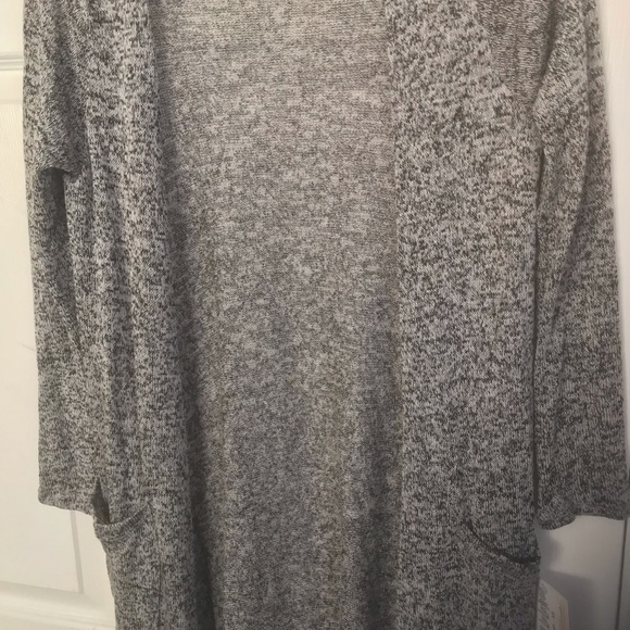 Lularoe - Picture 5 of 6